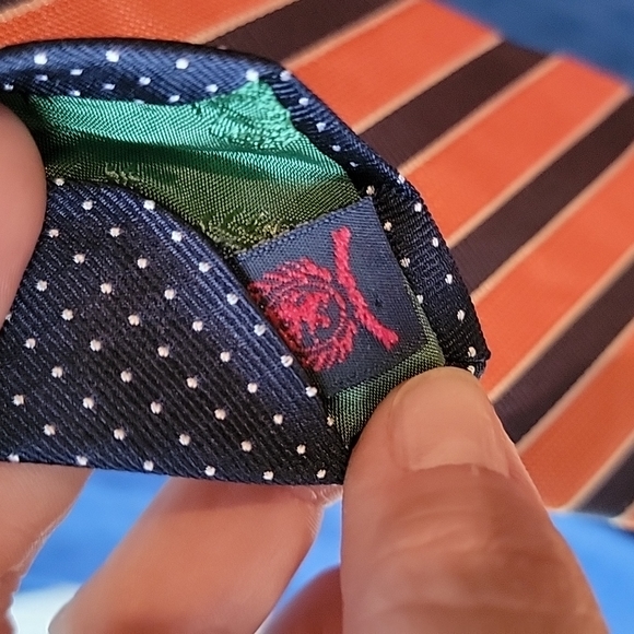 Dual Patterned Tie - Picture 4 of 9
